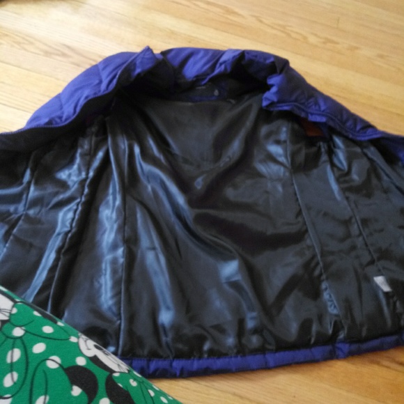 Vest - Picture 3 of 3